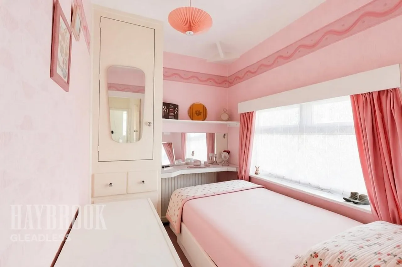 Briarfield Crescent, Charnock, photo 8