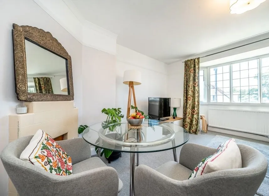 Camborne Way, Hounslow, TW5, photo 6