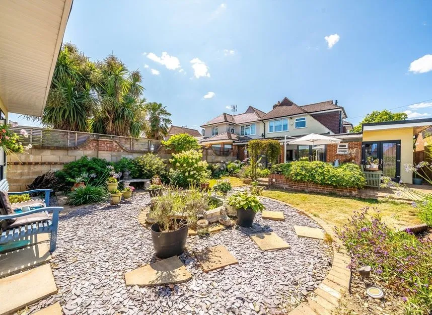 Camborne Way, Hounslow, TW5, photo 9