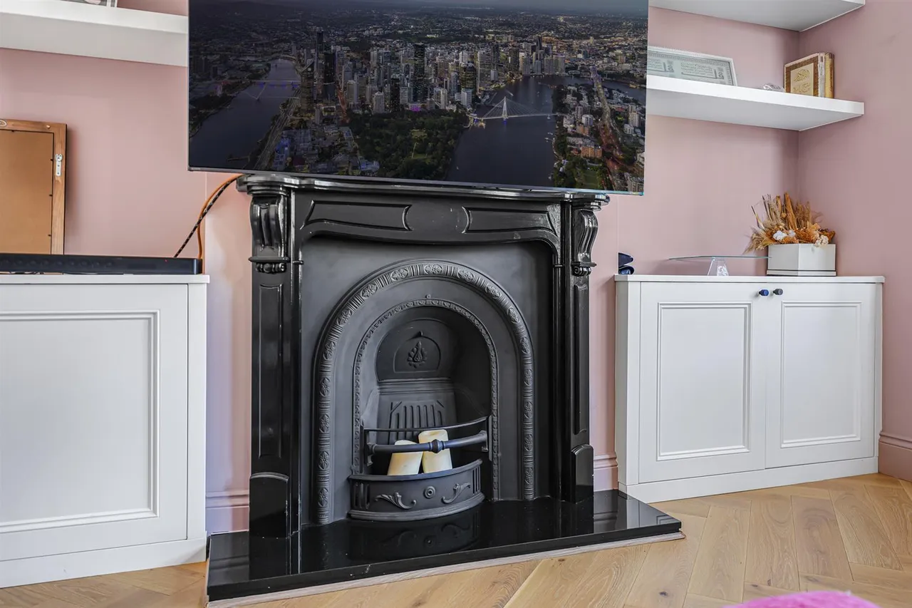 Connaught Avenue, North Chingford, E4, photo 9