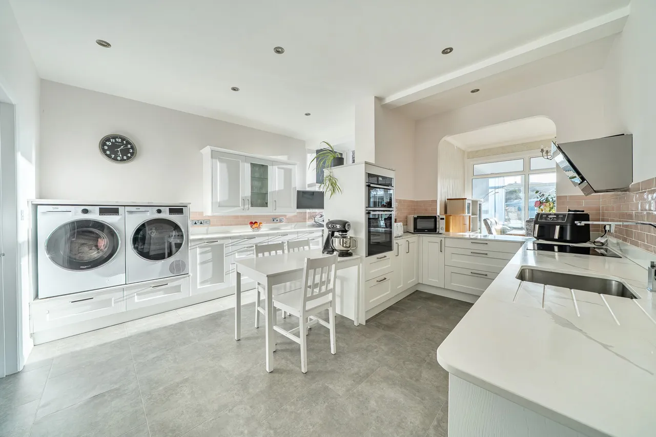Highfield Road, BR7, photo 8