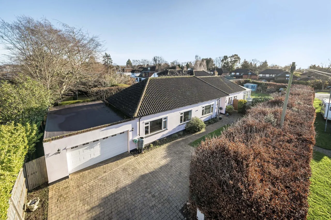 4 bed house for sale — Highfield Road, BR7