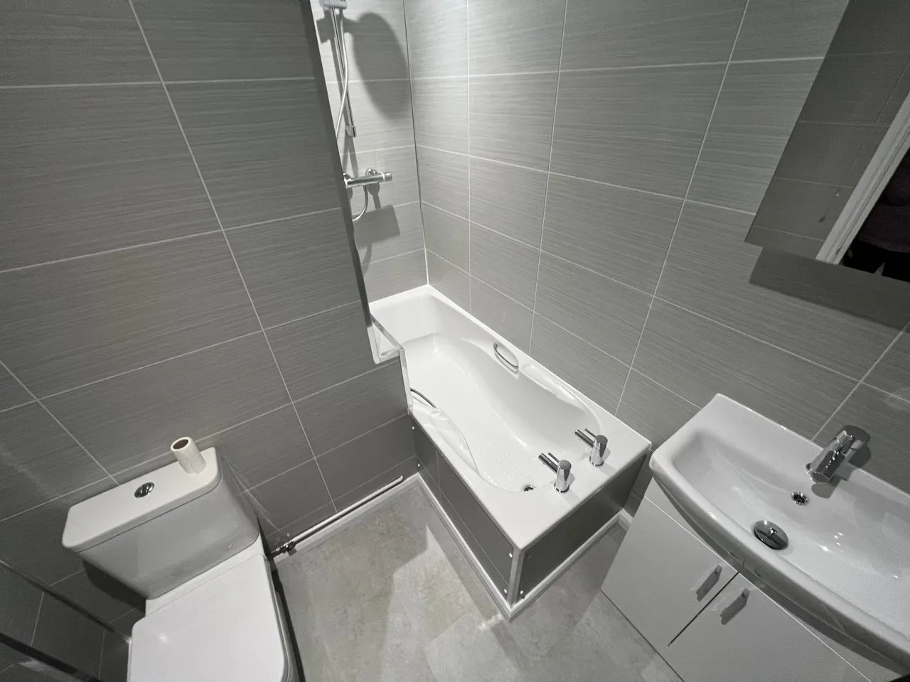 2 bed flat to rent, East Grove, Roath, CF24