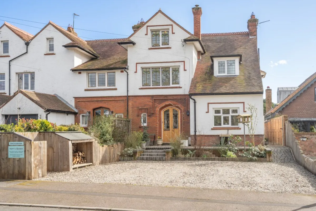 4 bed house for sale, Broadview Road, Oulton Broad