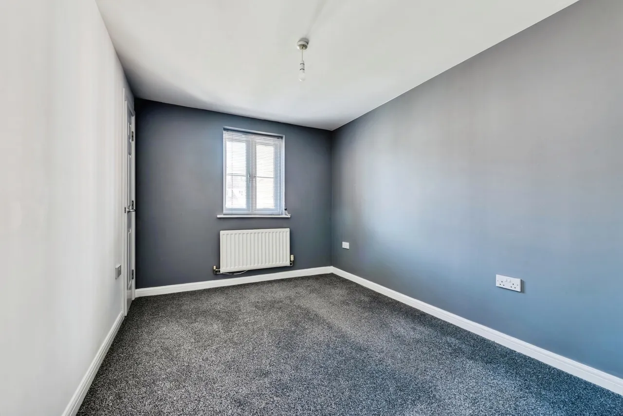 Brunel Crescent, Swindon, Wiltshire, SN2, photo 9