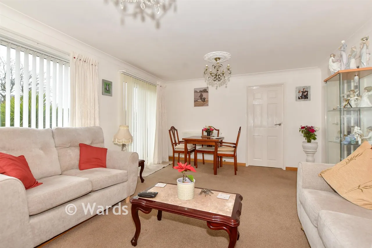 Dymchurch Road, Hythe, CT21, photo 2