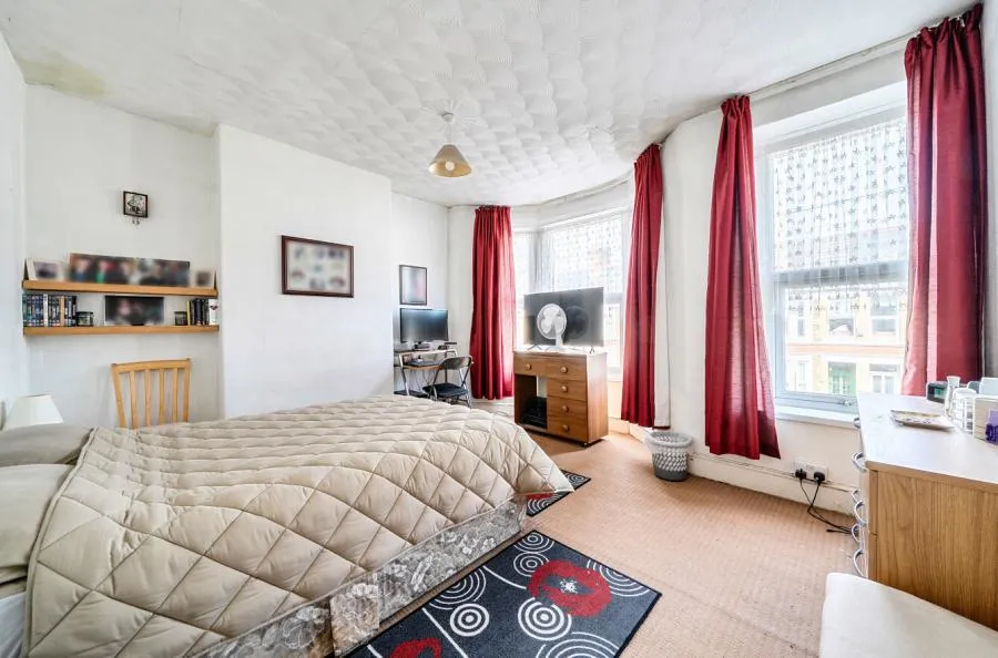 Inverness Place, Roath, CF24, photo 7