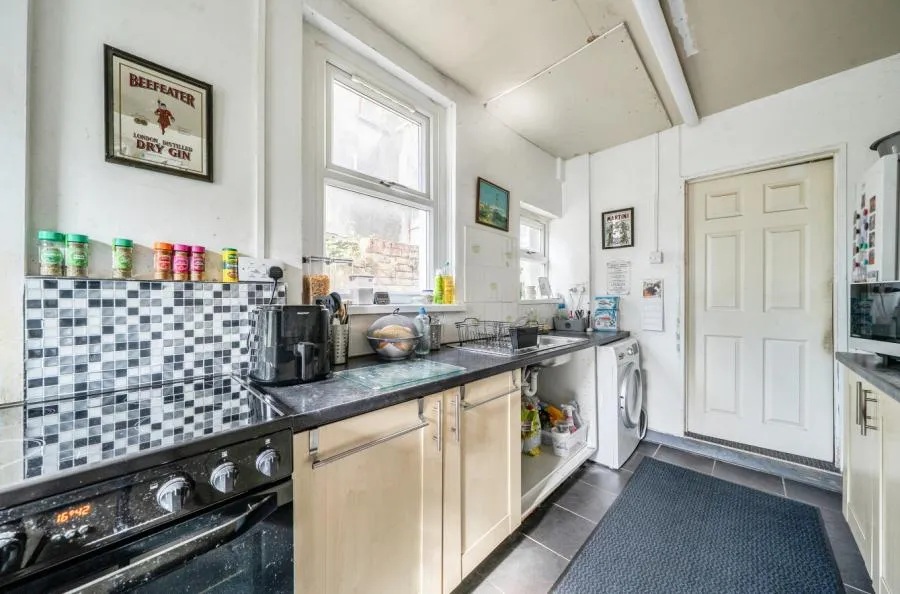 Inverness Place, Roath, CF24, photo 13