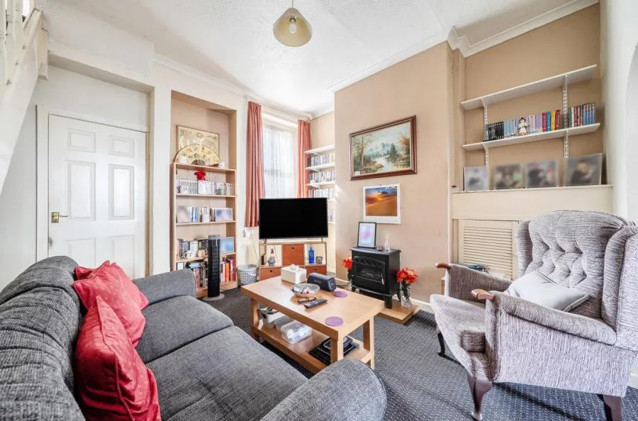 Inverness Place, Roath, CF24, photo 11
