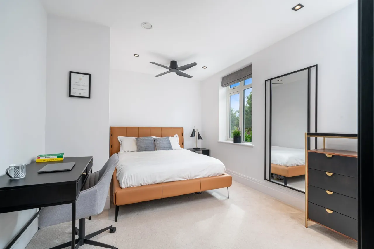 Egerton Drive, Fitzroy Gate, TW7, photo 25