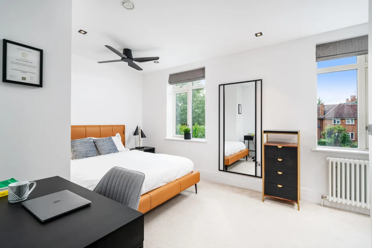 Egerton Drive, Fitzroy Gate, TW7, photo 26