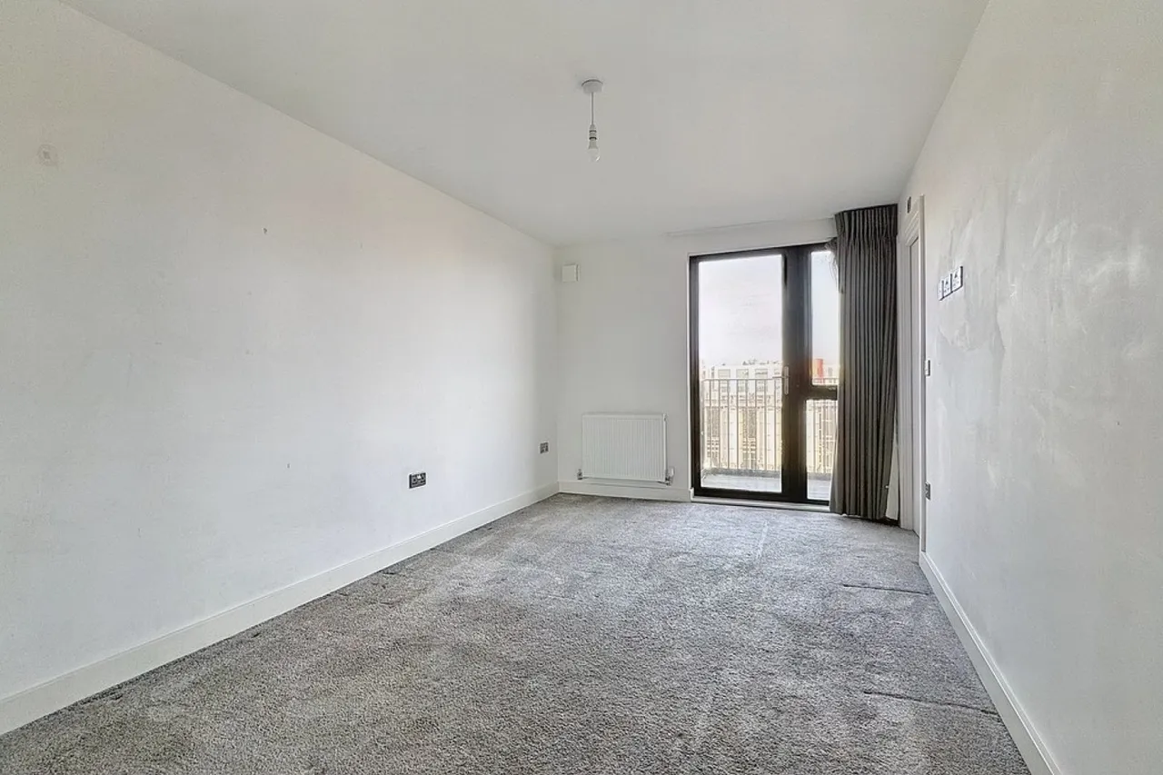 Victoria Road, Ashford, TN23, photo 8