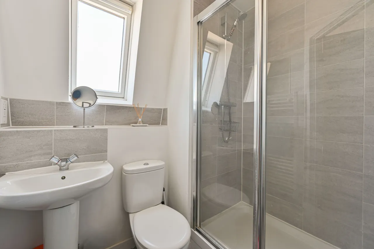 (25%), 10 Welland House 34e, London, photo 9