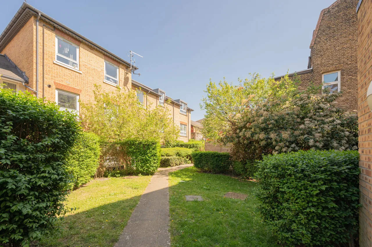 (25%), 10 Welland House 34e, London, photo 12