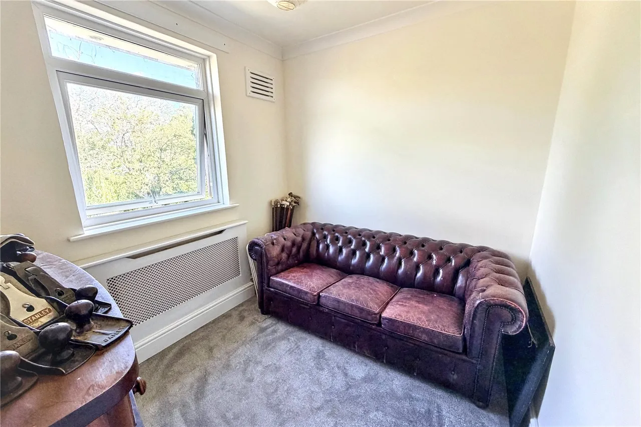 Heywood, Westbury, photo 11