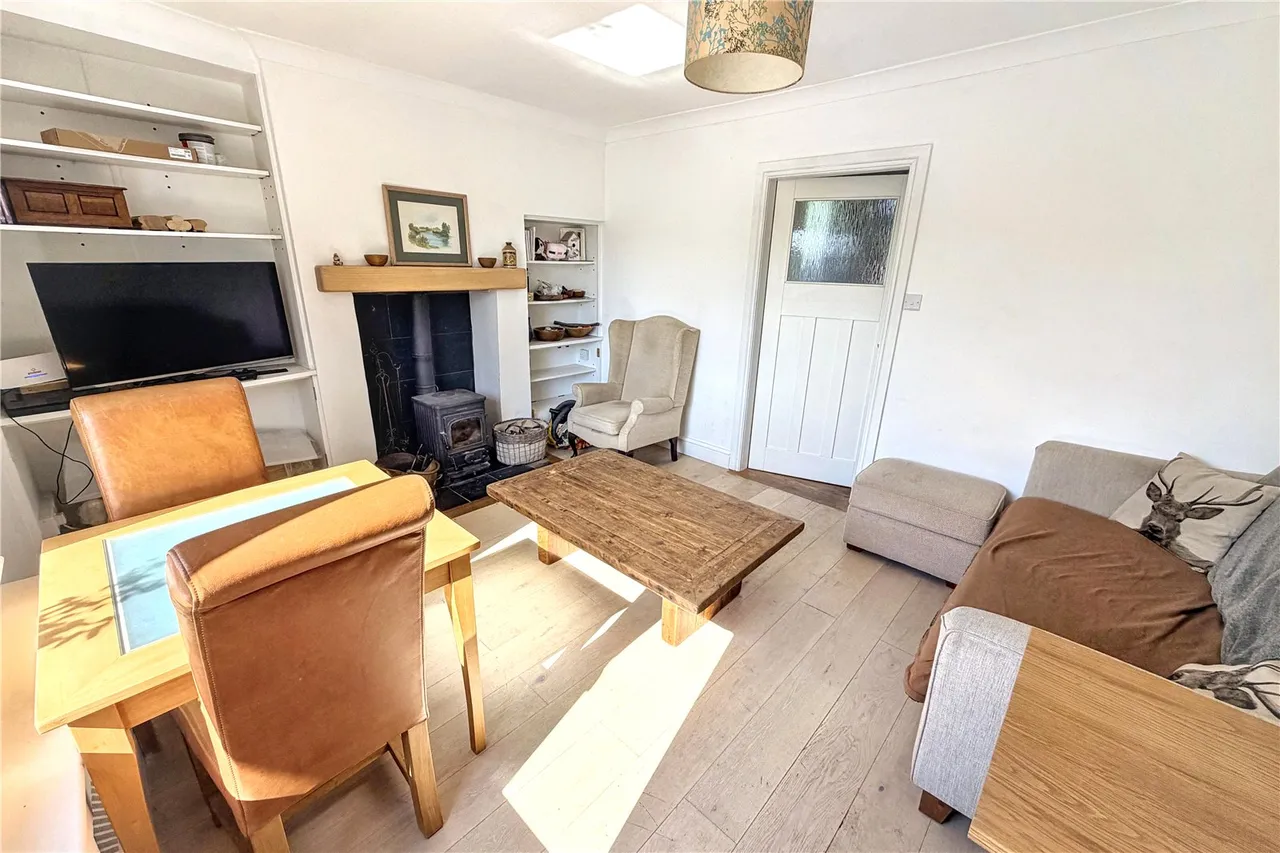 Heywood, Westbury, photo 4