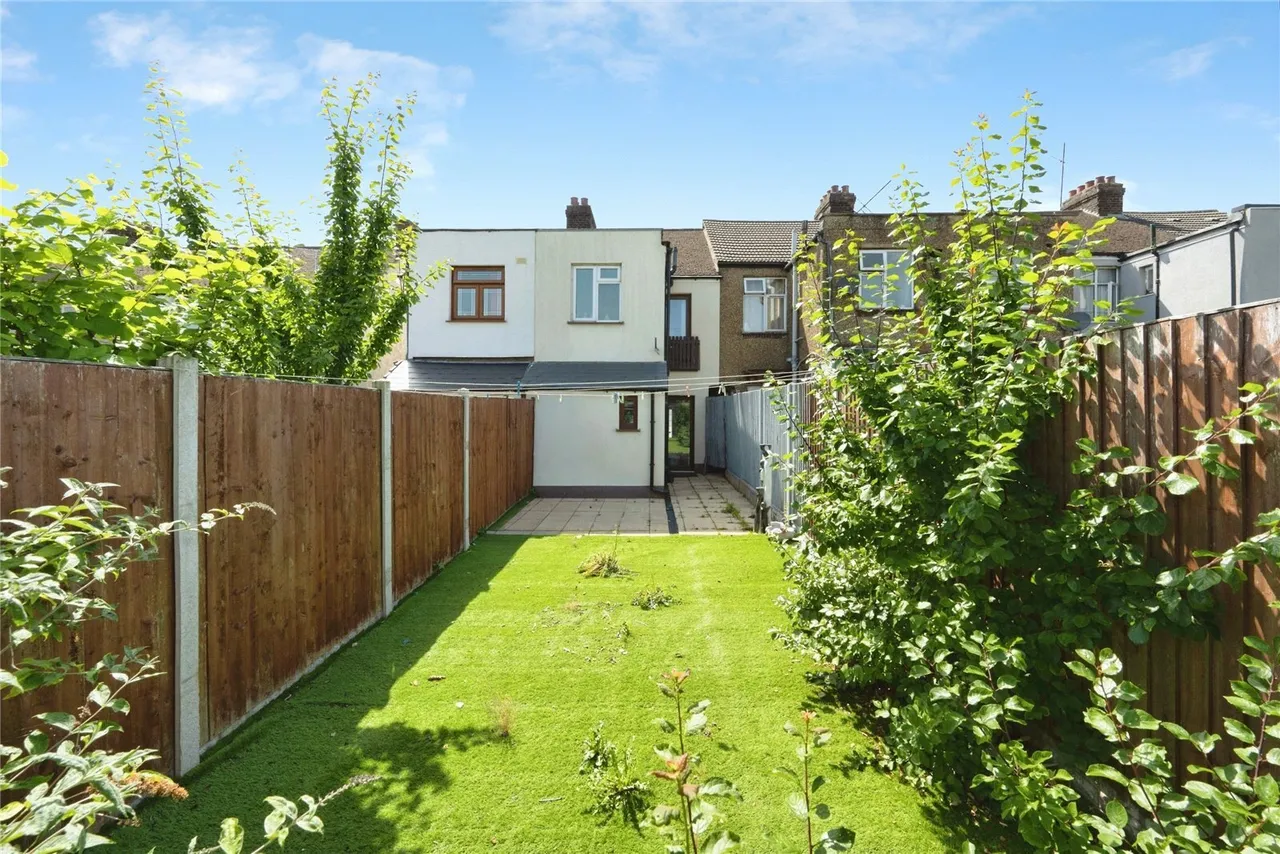 Kingsway, Luton, Bedfordshire, LU4, photo 16