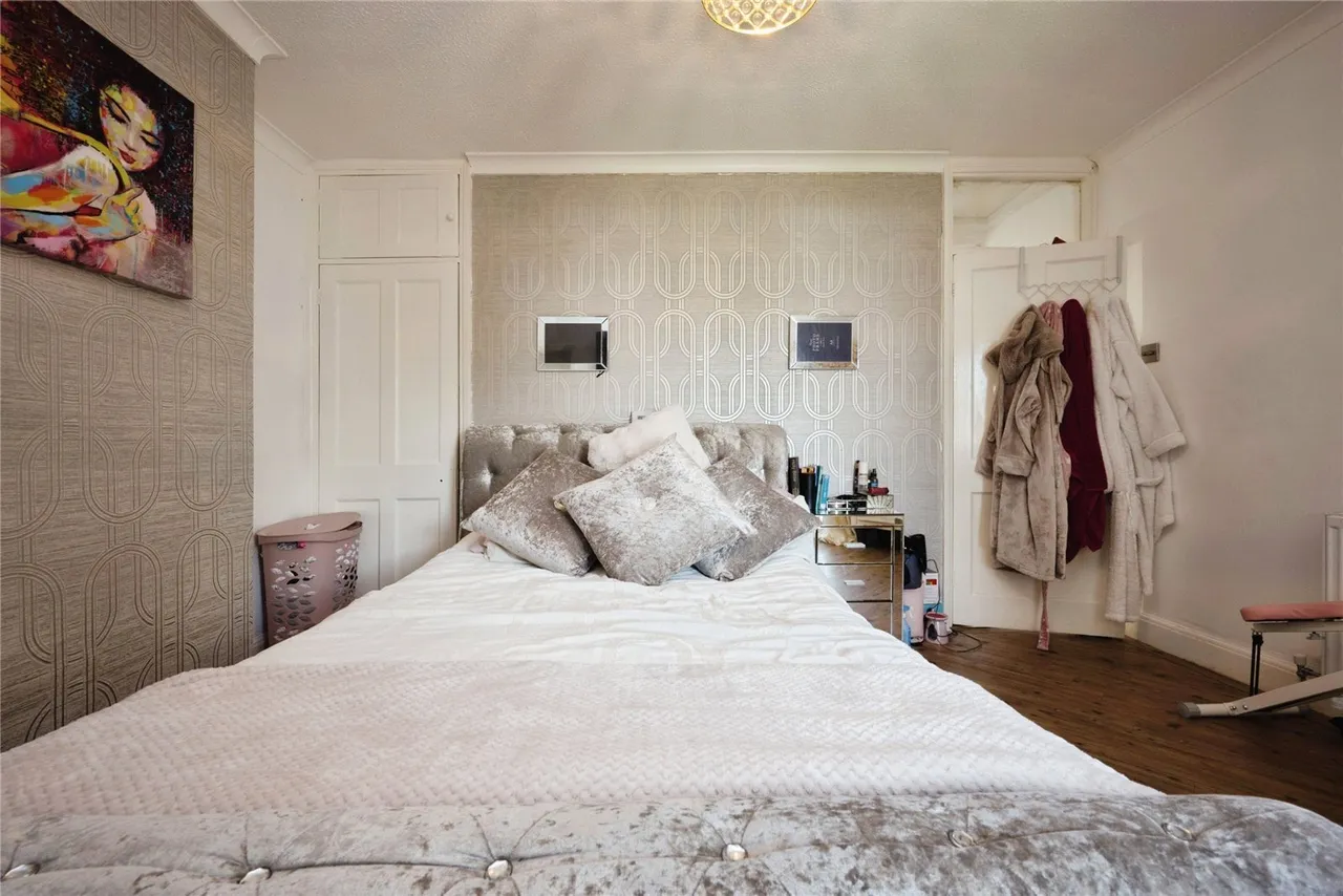 Kingsway, Luton, Bedfordshire, LU4, photo 9