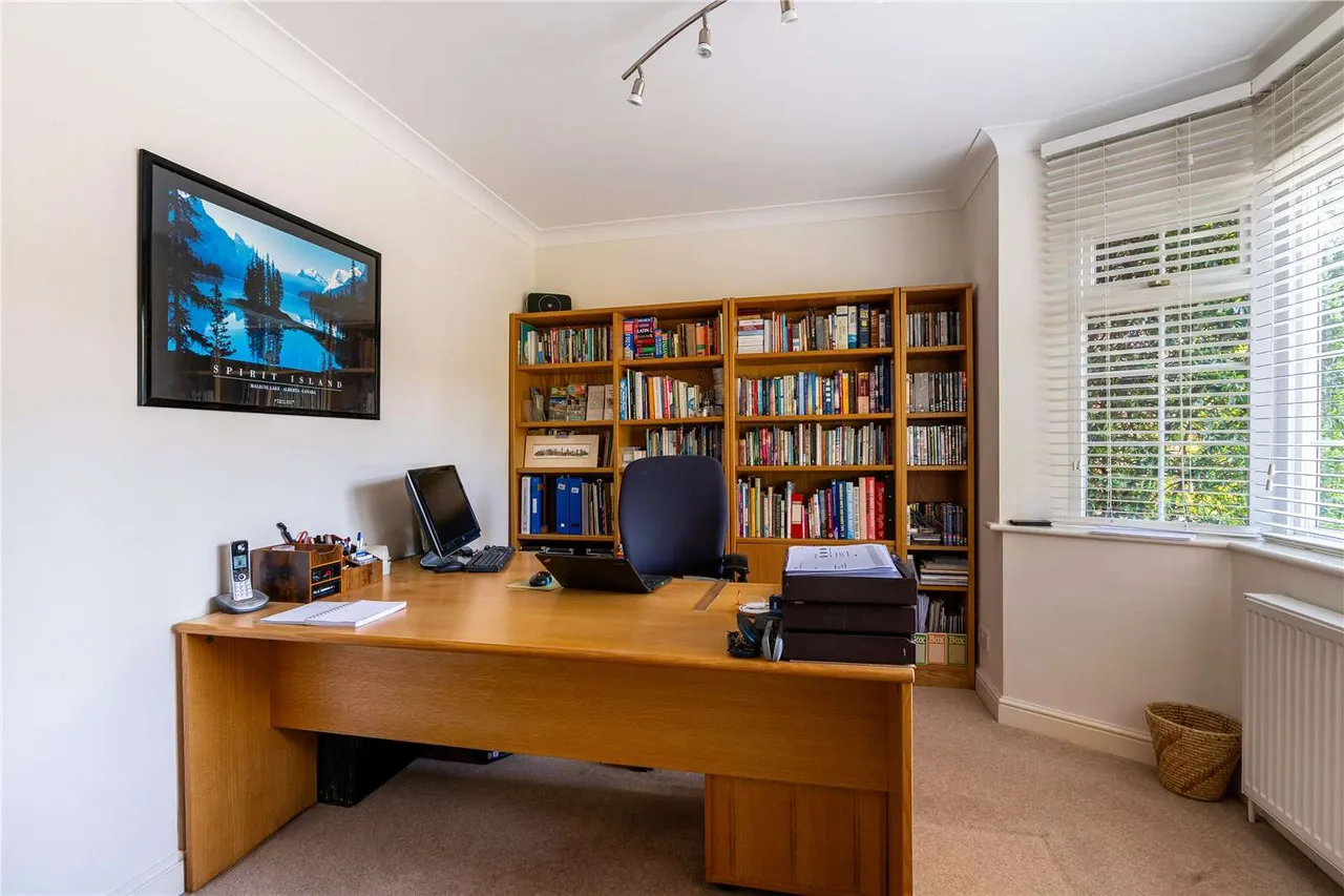 Prince Consort Drive, Ascot, Berkshire, SL5 8AW, photo 10