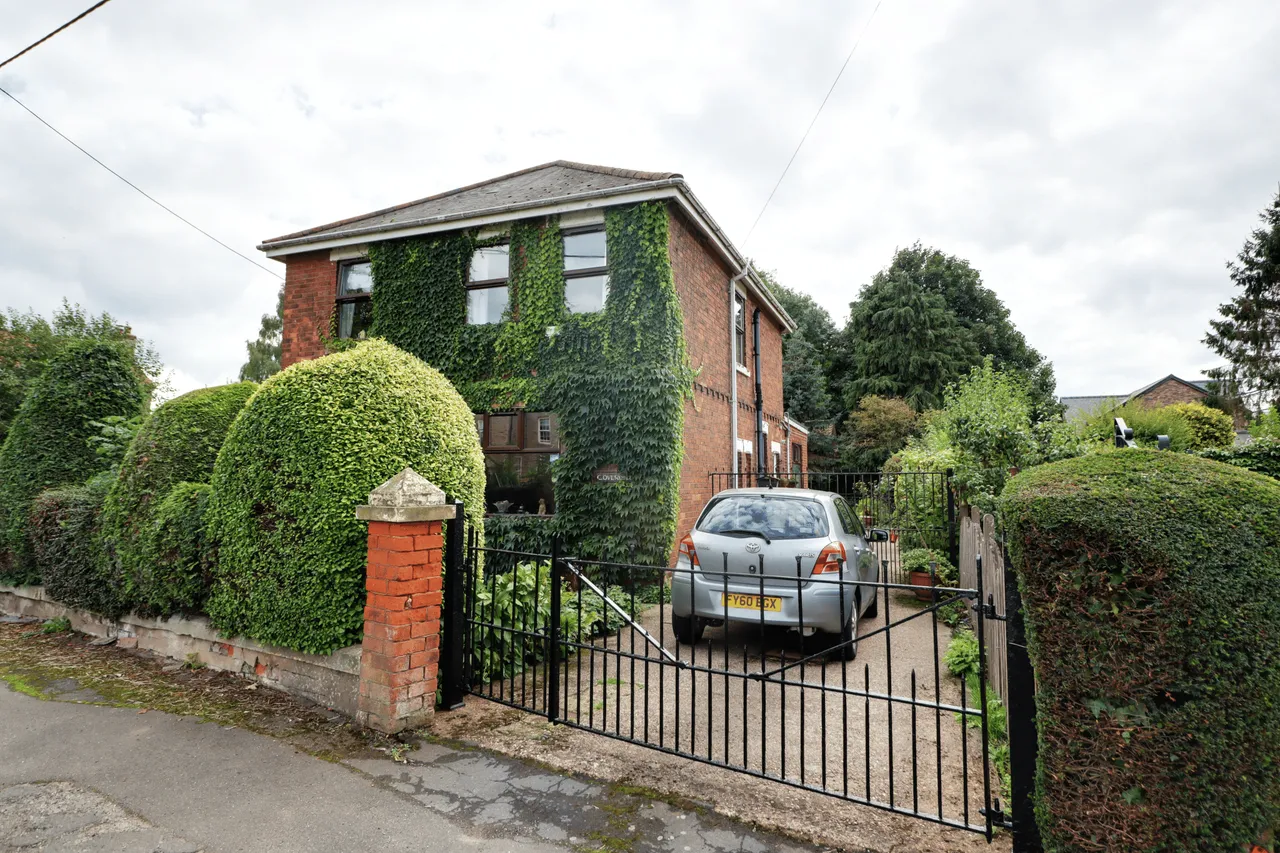 Coverdale King Edward Street, Belton, DN9, photo 17