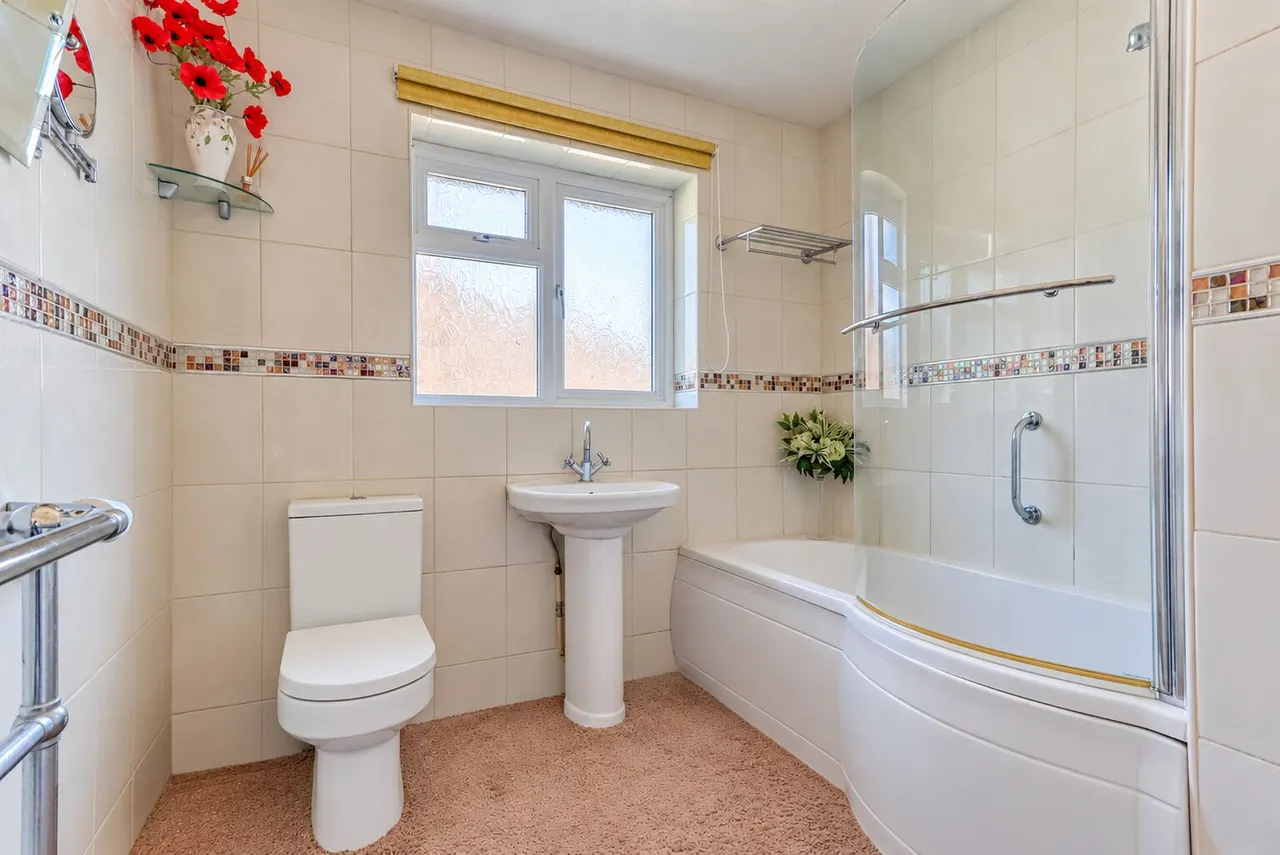 Tennyson Road, High Wycombe, HP11, photo 10