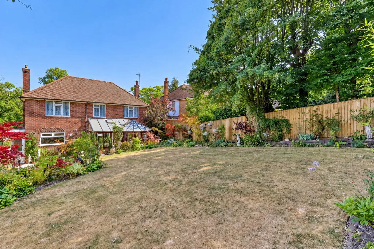 Tennyson Road, High Wycombe, HP11, photo 14