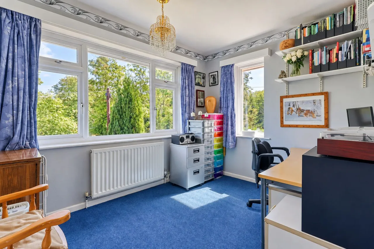 Tennyson Road, High Wycombe, HP11, photo 8