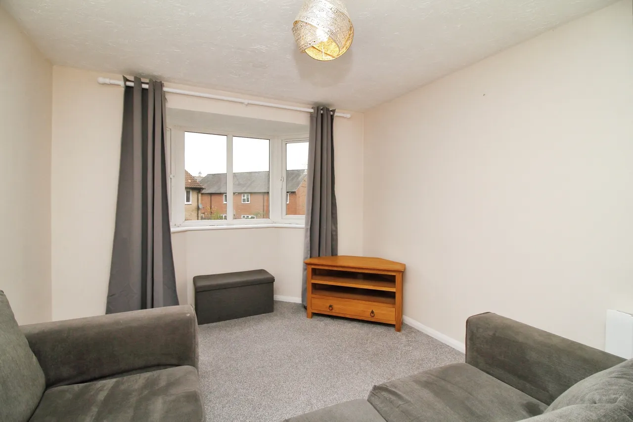 Dale Close, Colchester, CO3, photo 3