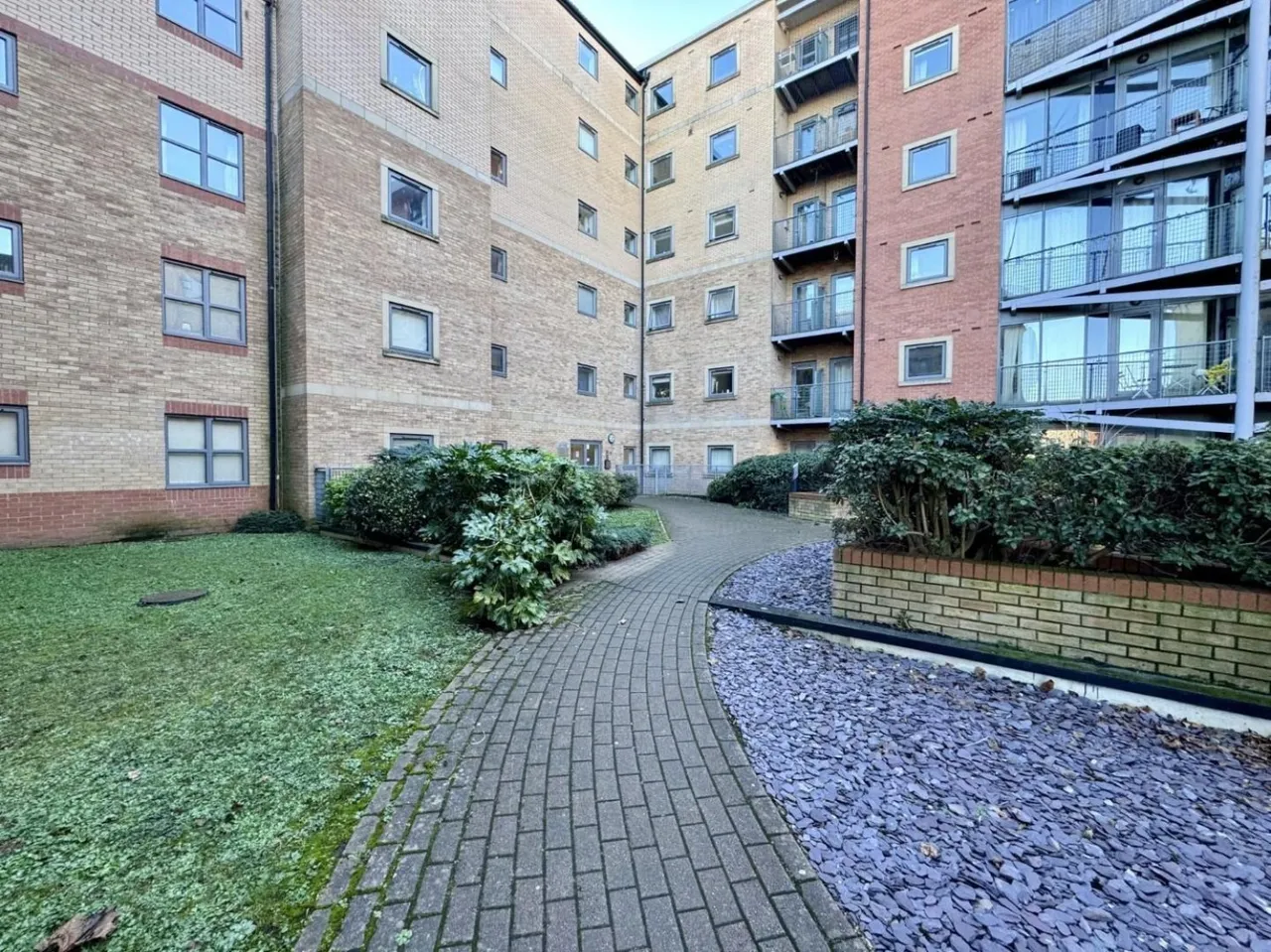 2 bed flat to rent — Kentmere Drive, Doncaster, , DN4 5FG
