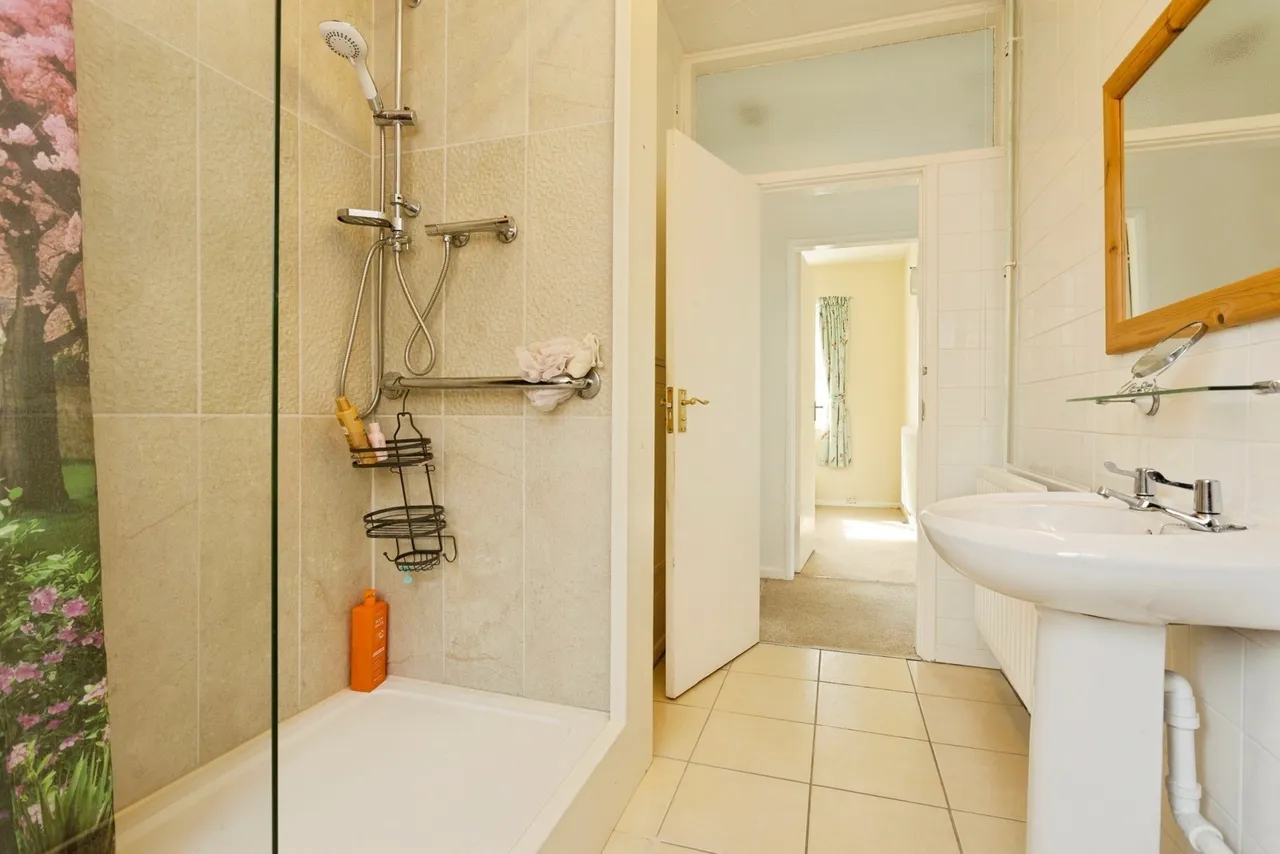 Limehurst Avenue, Loughborough, LE11, photo 15