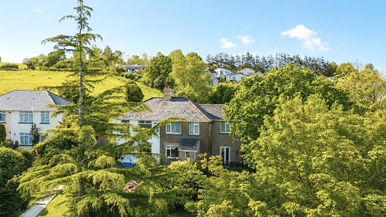 3 bed house for sale, River View, Bishops Tawton, EX32