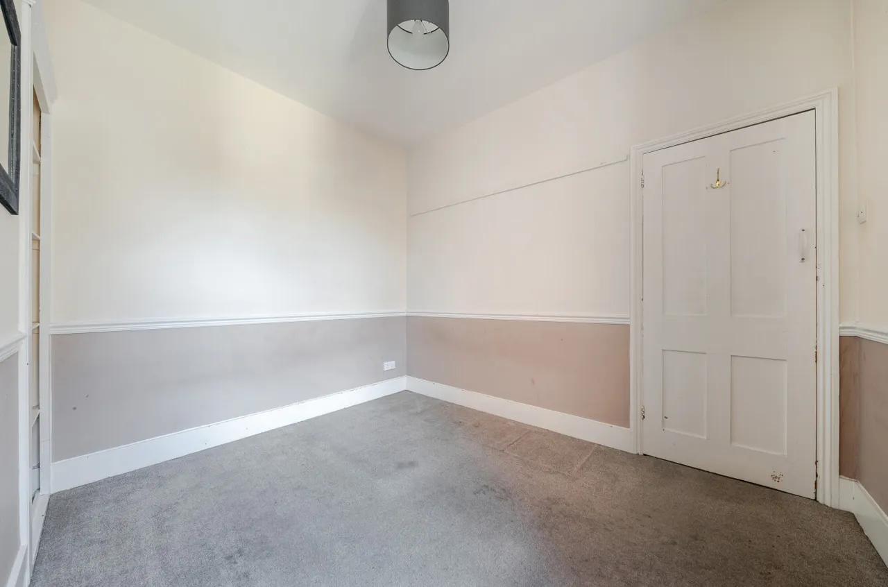 Harold Road, Southsea, PO4, photo 21