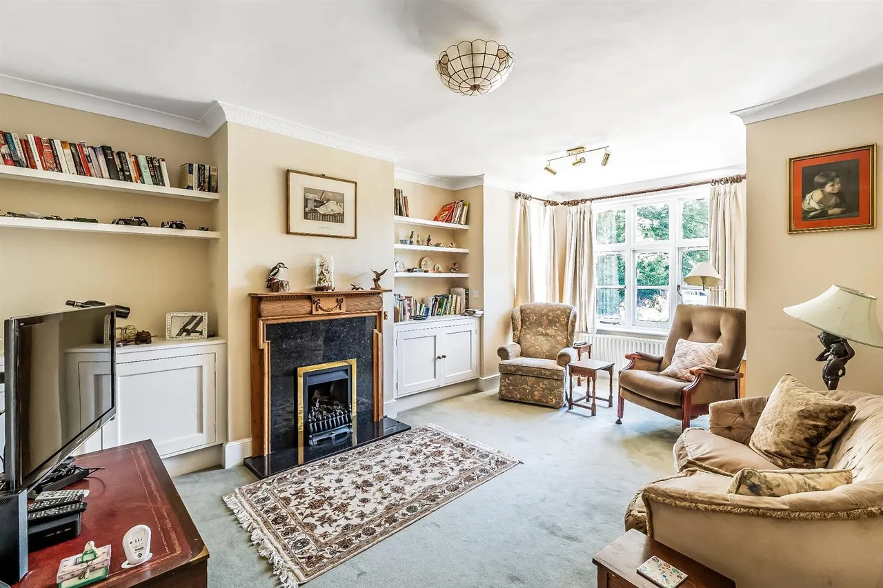 Eastwick Drive, Great Bookham, KT23, photo 6