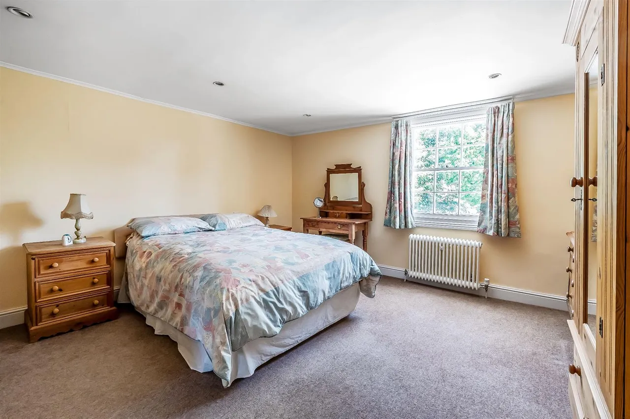 Eastwick Drive, Great Bookham, KT23, photo 14