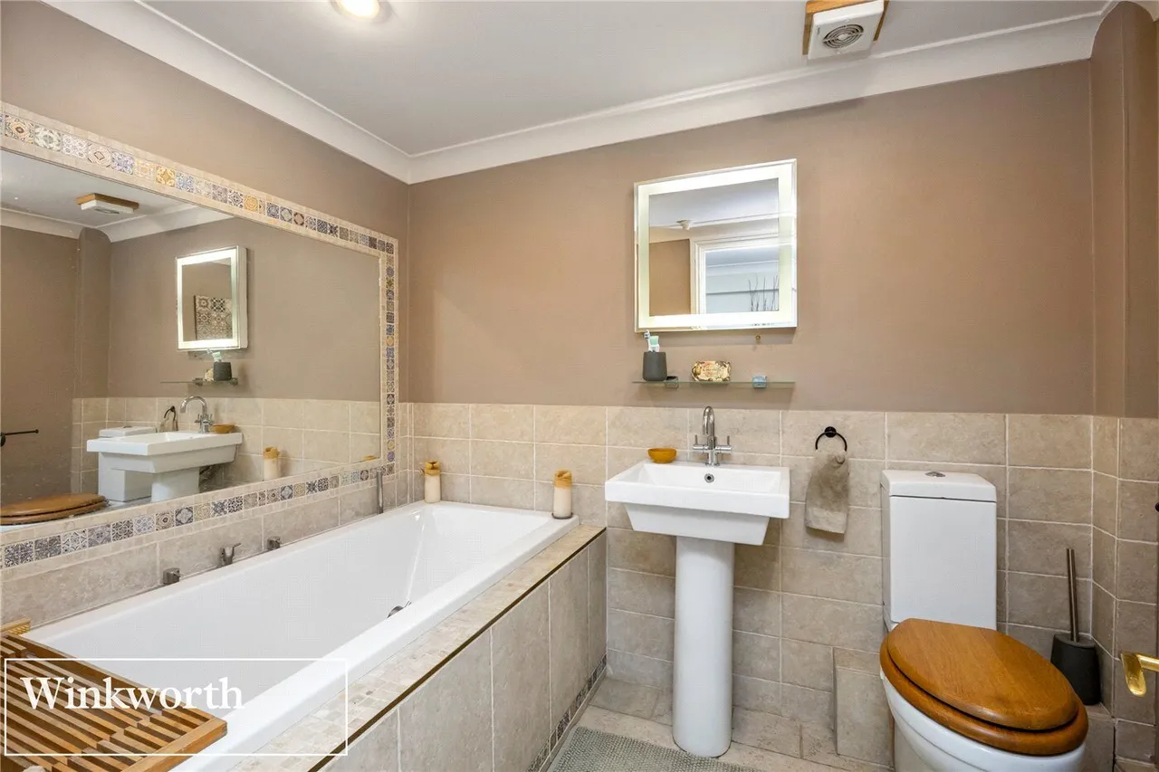 Brunswick Square, Hove, BN3, photo 13
