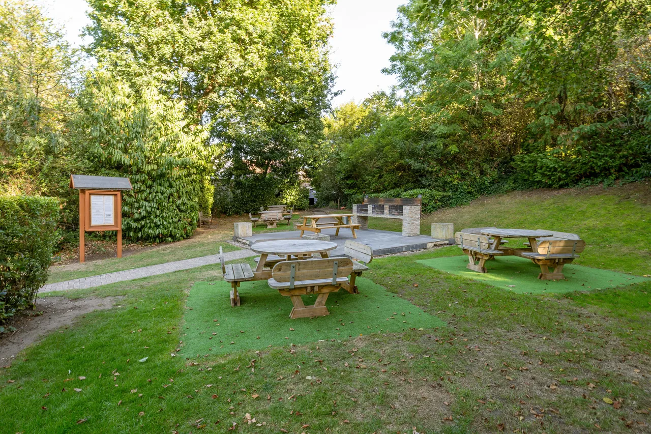 Putney Heath, London, SW15, photo 13