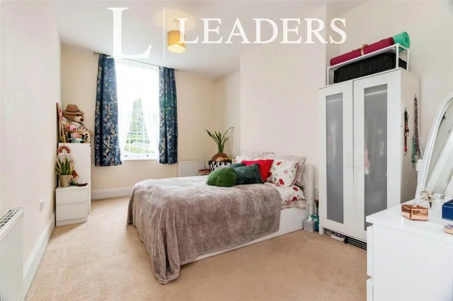 Sherwood Way, Epsom, KT19, photo 6