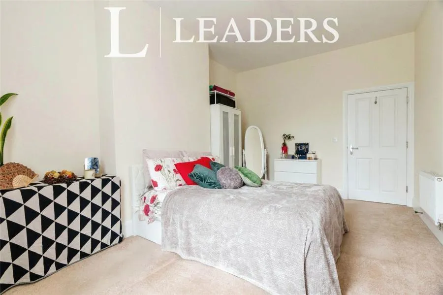 Sherwood Way, Epsom, KT19, photo 7