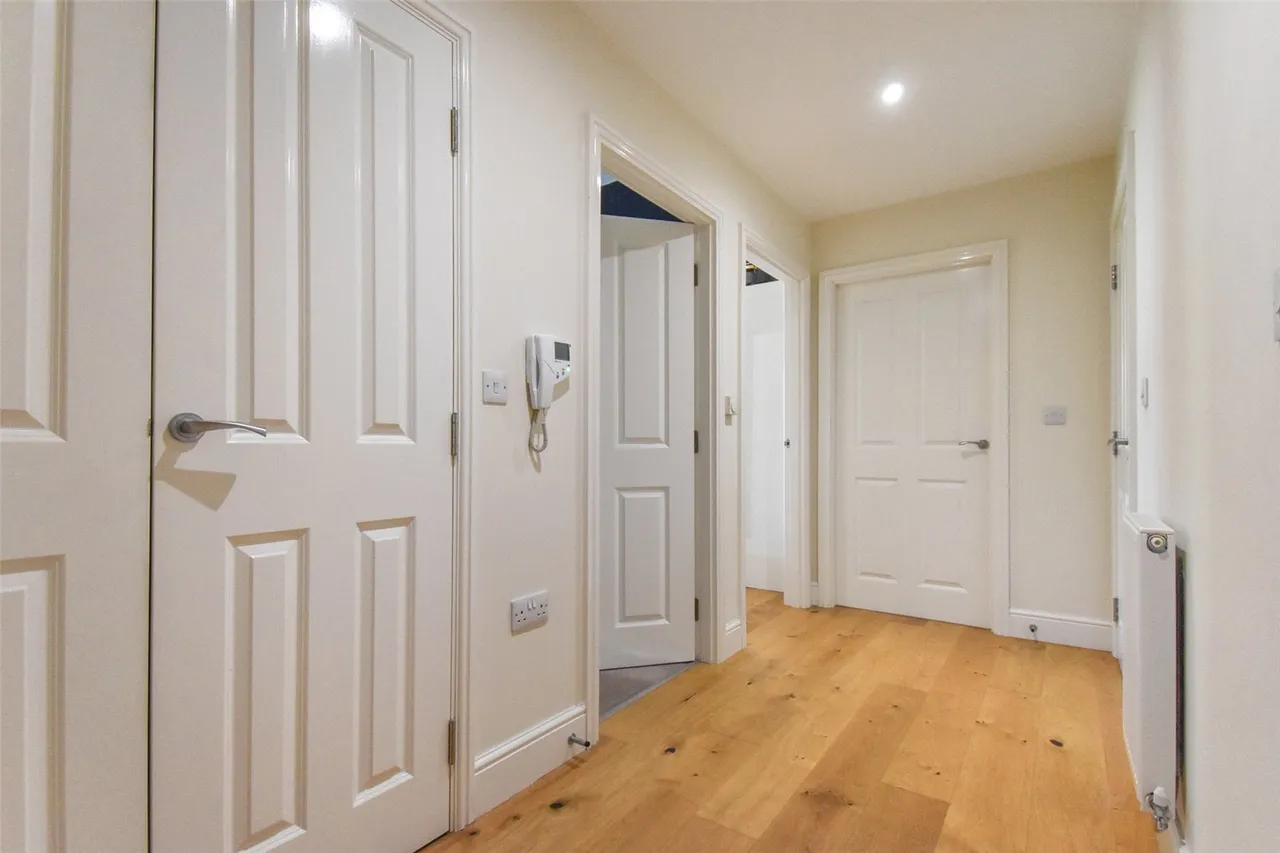 Exchange Close, Aldershot, Hampshire, GU11 2FD, photo 12
