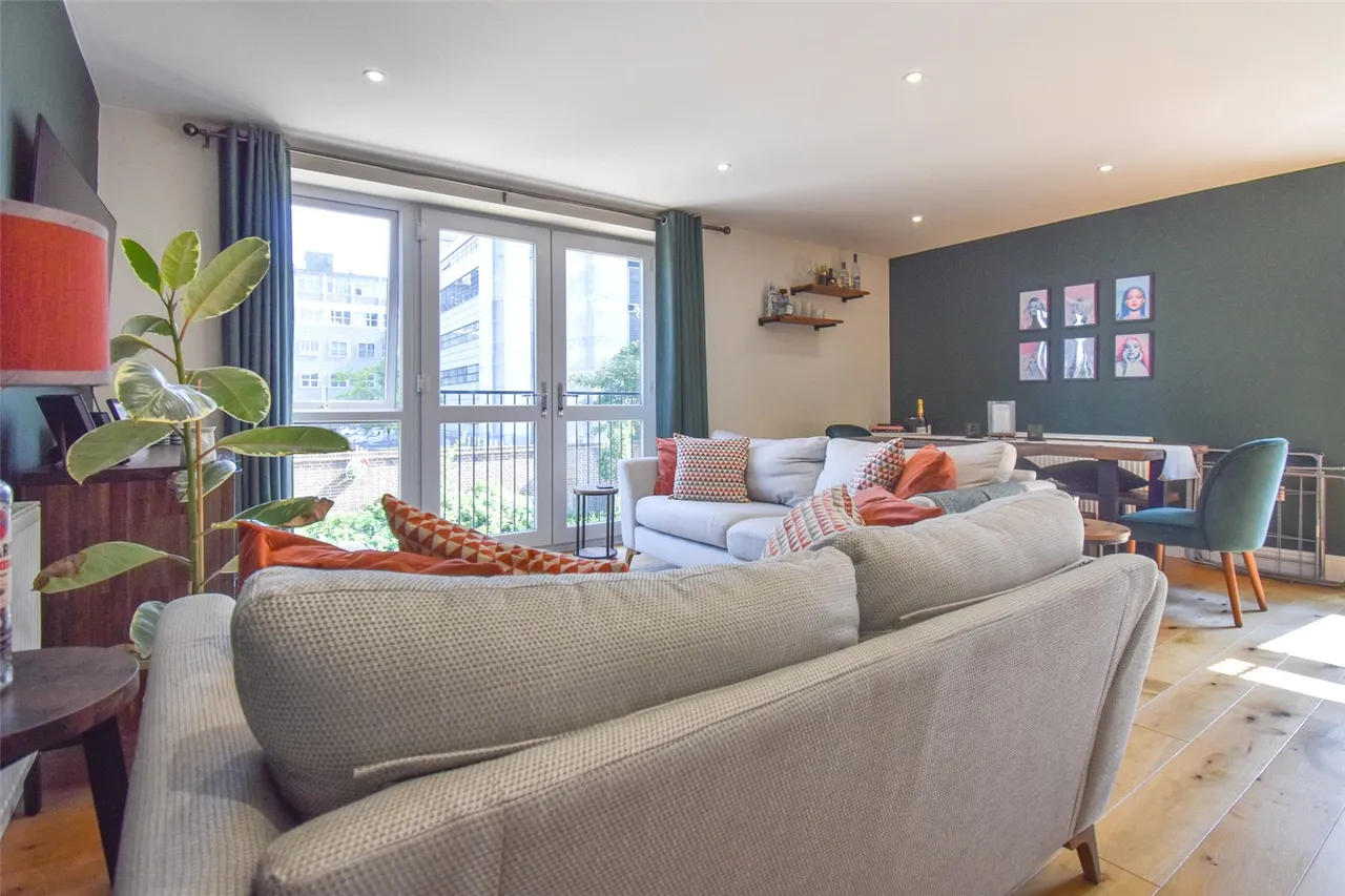 Exchange Close, Aldershot, Hampshire, GU11 2FD, photo 13