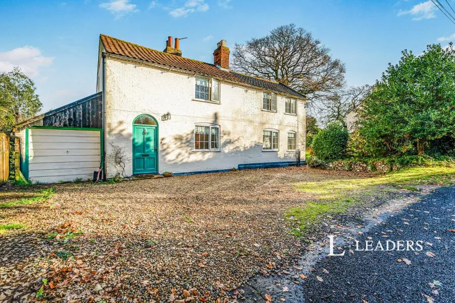 3 bed house to rent, Mill Hill, Salhouse, NR13