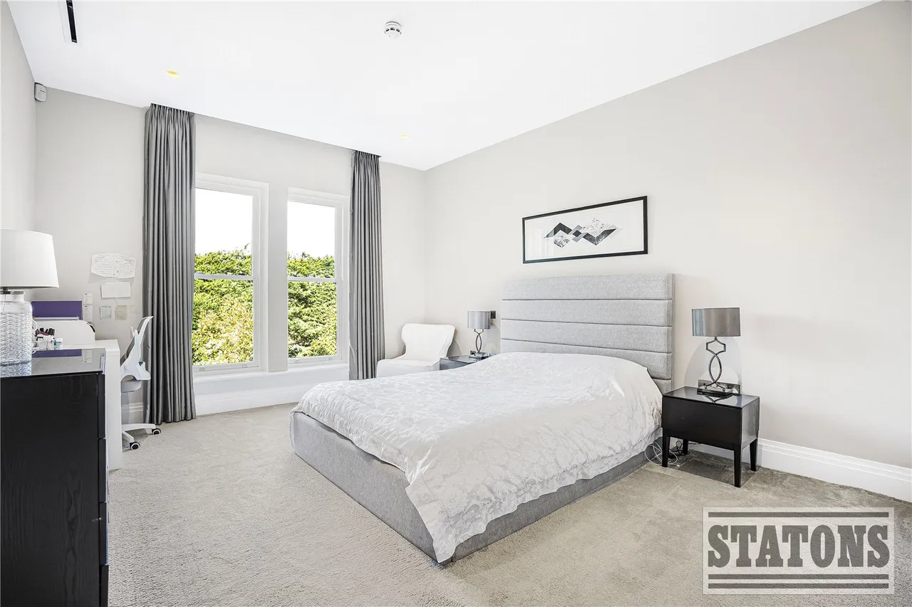 Cockfosters Road, Hadley Wood, EN4 0JT, photo 10