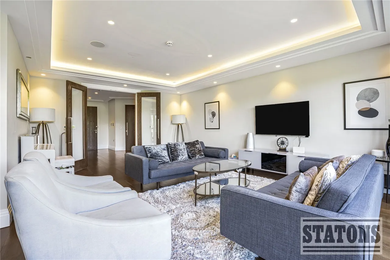 Cockfosters Road, Hadley Wood, EN4 0JT, photo 5