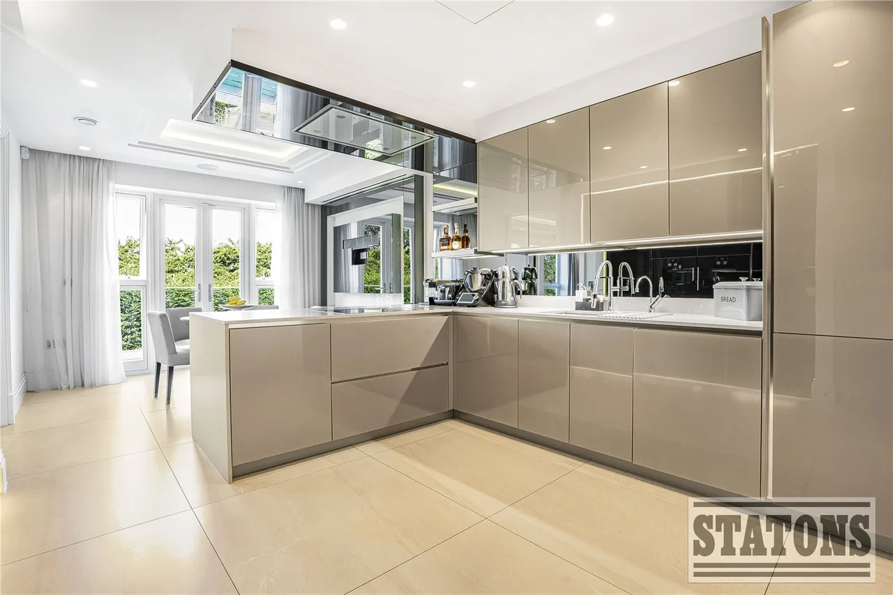 Cockfosters Road, Hadley Wood, EN4 0JT, photo 6