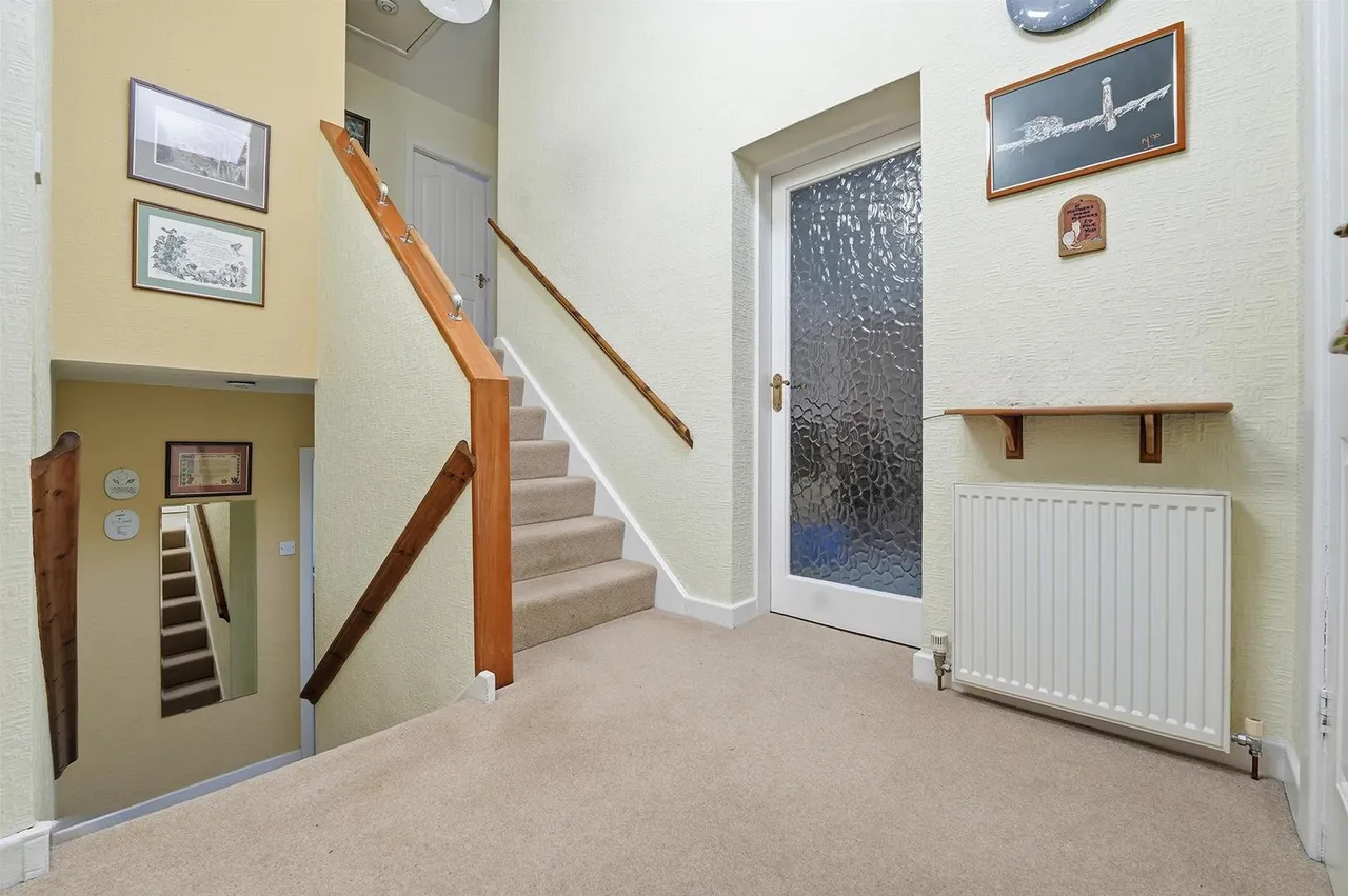 Ashbrook Road, Bollington, photo 6