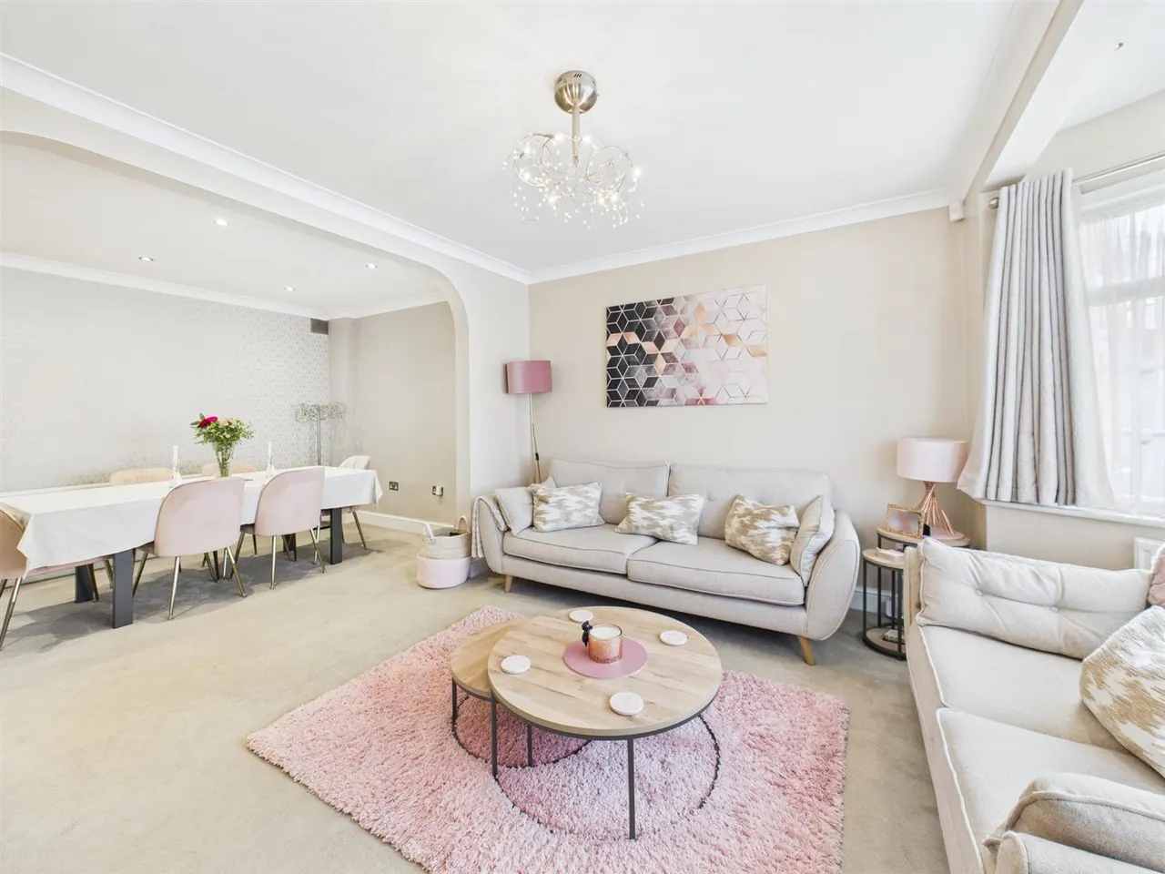 Barnstaple Road, Ruislip, HA4 0UW, photo 2