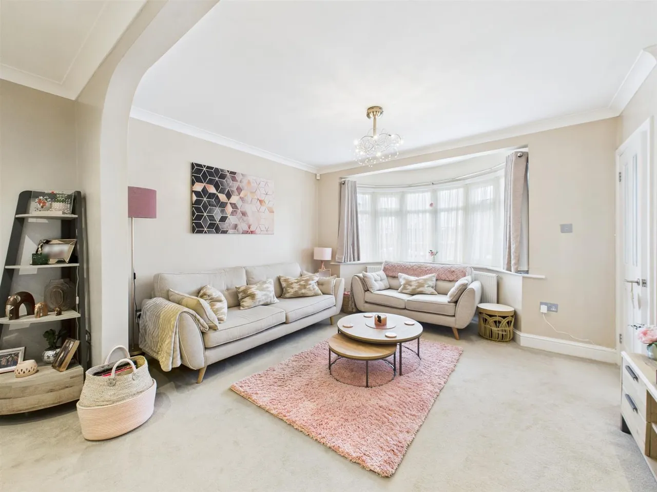 Barnstaple Road, Ruislip, HA4 0UW, photo 3
