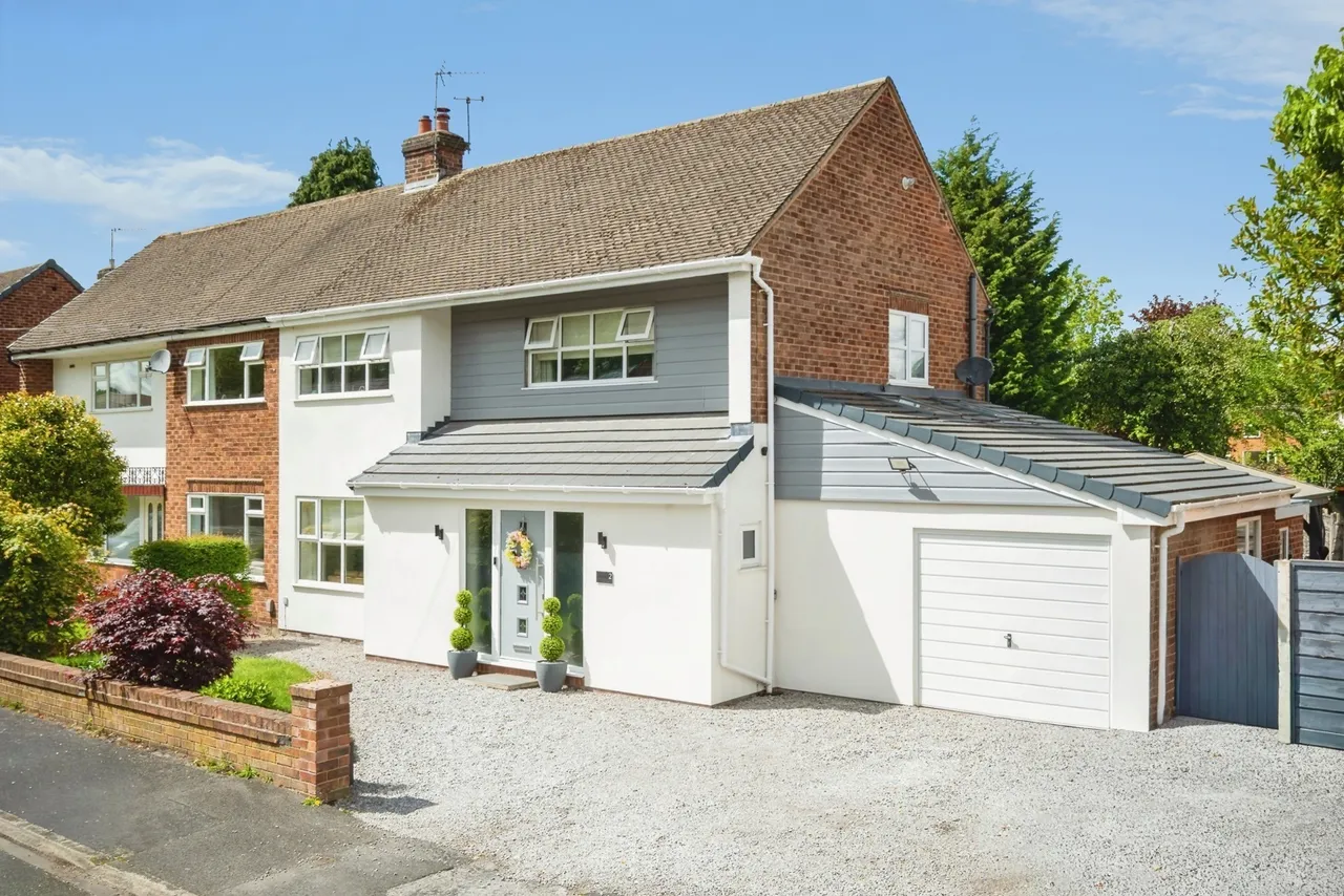 3 bed house for sale — Hillfoot Crescent, Stockton Heath, Warrington, Cheshire, WA4