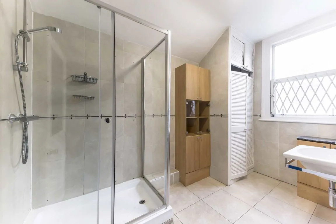 Abbeville Road, SW4, photo 5