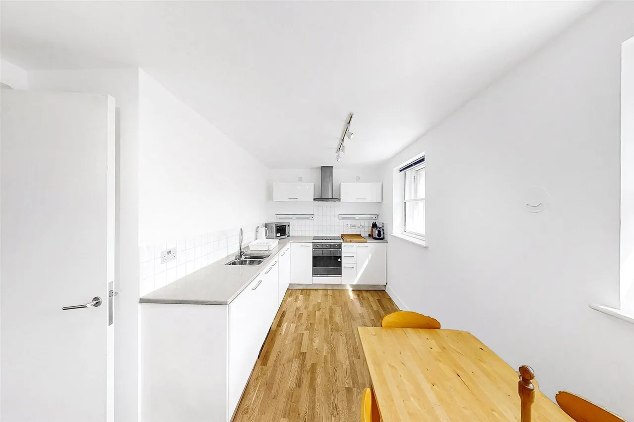 York Way, London, N1, photo 2